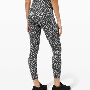 Lululemon Fast And Free Tight II 25" NON REFLECTIVE NULUX Size 8